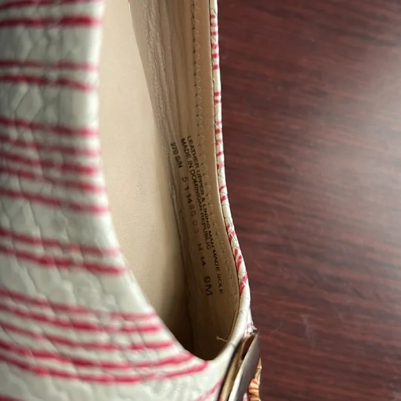 Beautiful leather summer flats by Tory Burch. Size 8M. Red and beige. - Picture 5 of 7